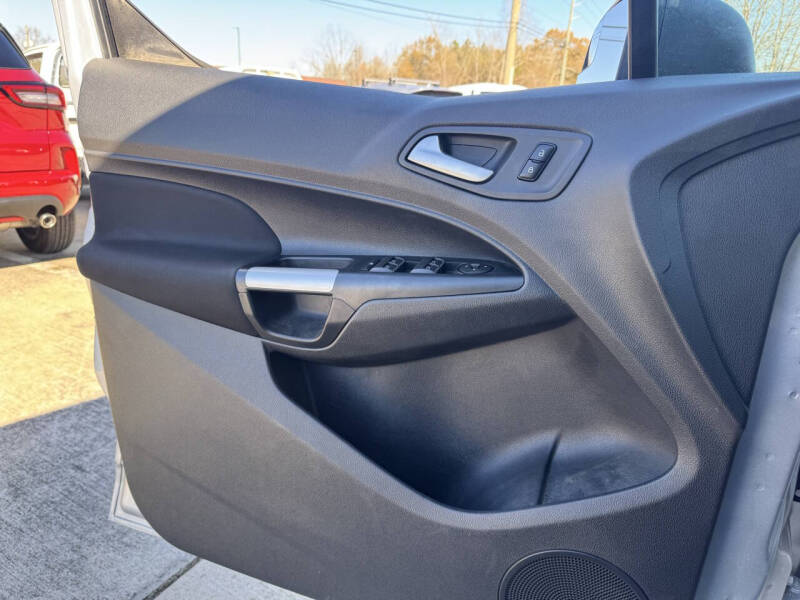 2017 Ford Transit Connect XLT