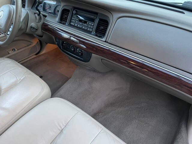 2003 Mercury Grand Marquis GS