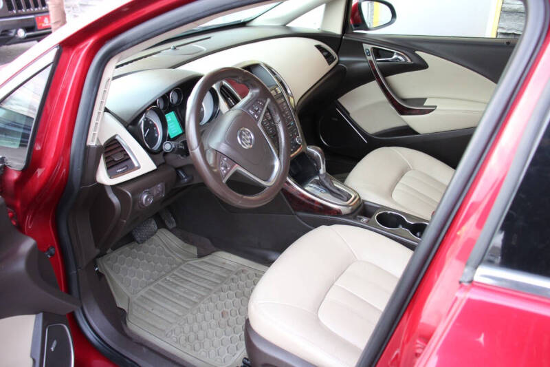 2016 Buick Verano Leather Group