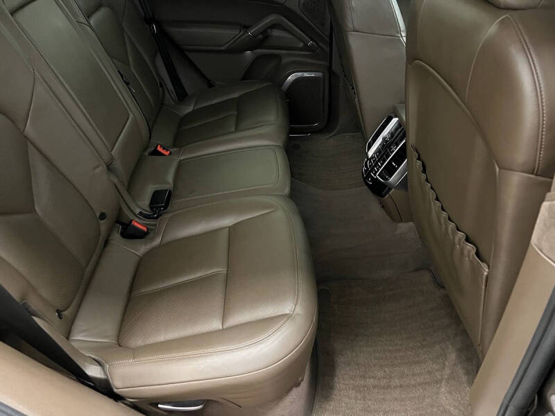 2011 Porsche Cayenne Turbo