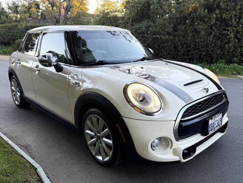 2016 MINI Hardtop 4 Door Cooper S