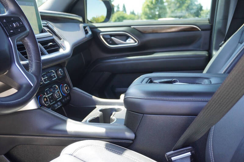 2022 Chevrolet Suburban Premier