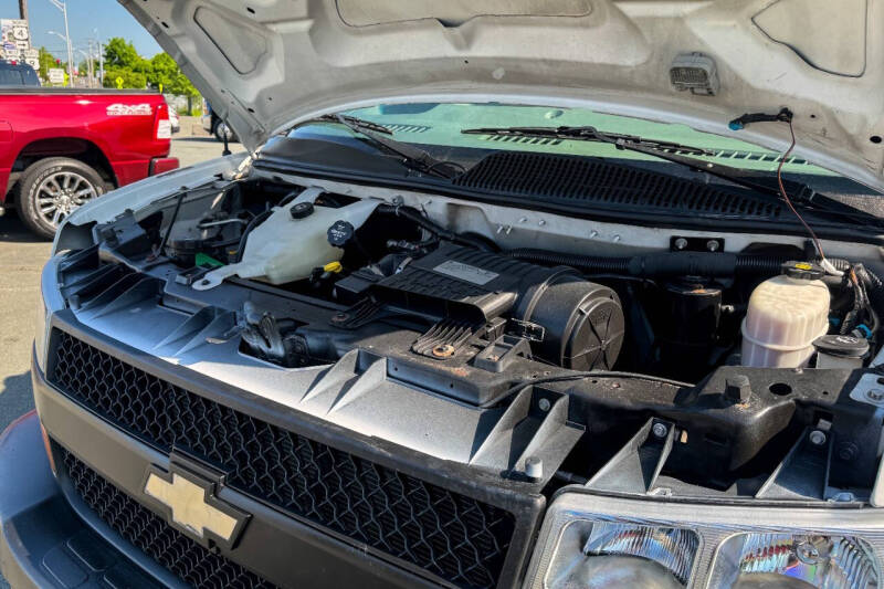 2018 Chevrolet Express LS 2500