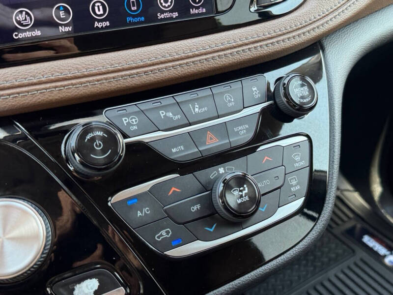 2019 Chrysler Pacifica Limited