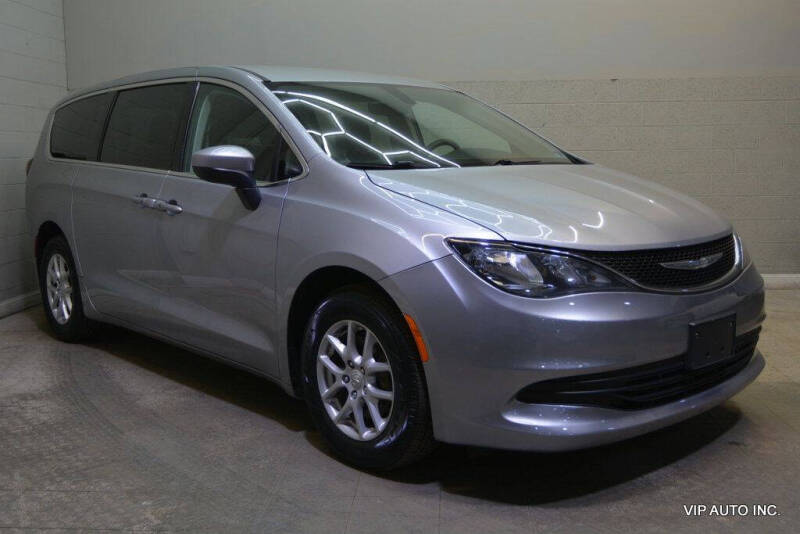 2017 Chrysler Pacifica Touring