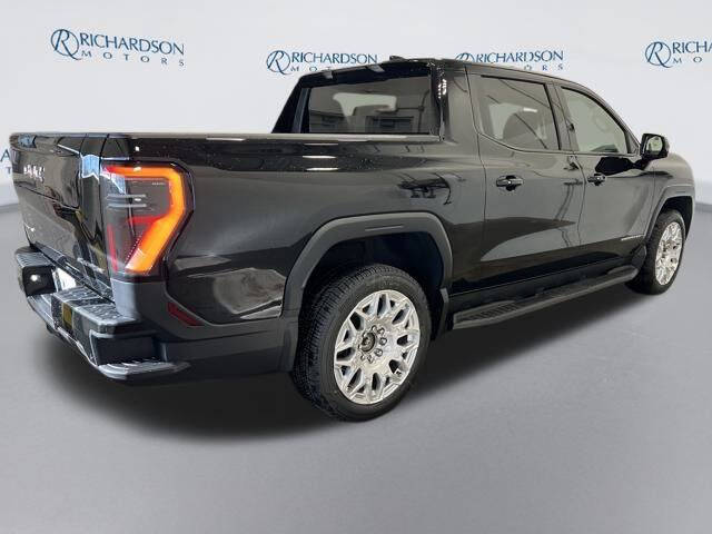 2026 GMC Sierra EV Elevation
