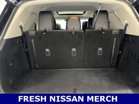 2023 Nissan Pathfinder Platinum