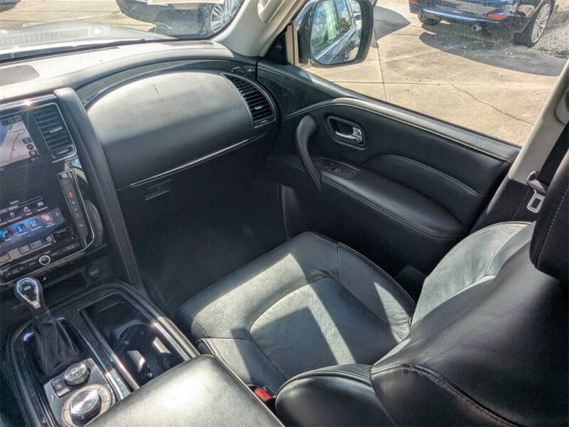 2021 Infiniti QX80 Luxe