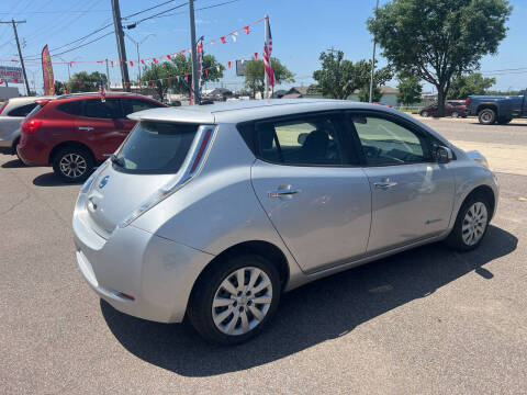 2013 Nissan LEAF S