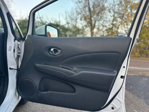 2015 Nissan Versa Note