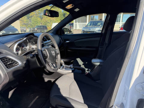 2013 Dodge Avenger SE