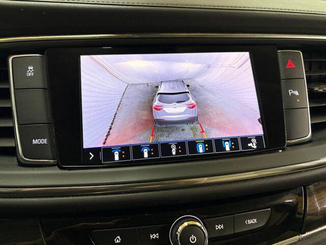 2020 Buick Enclave Essence