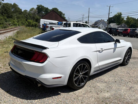 2020 Ford Mustang EcoBoost