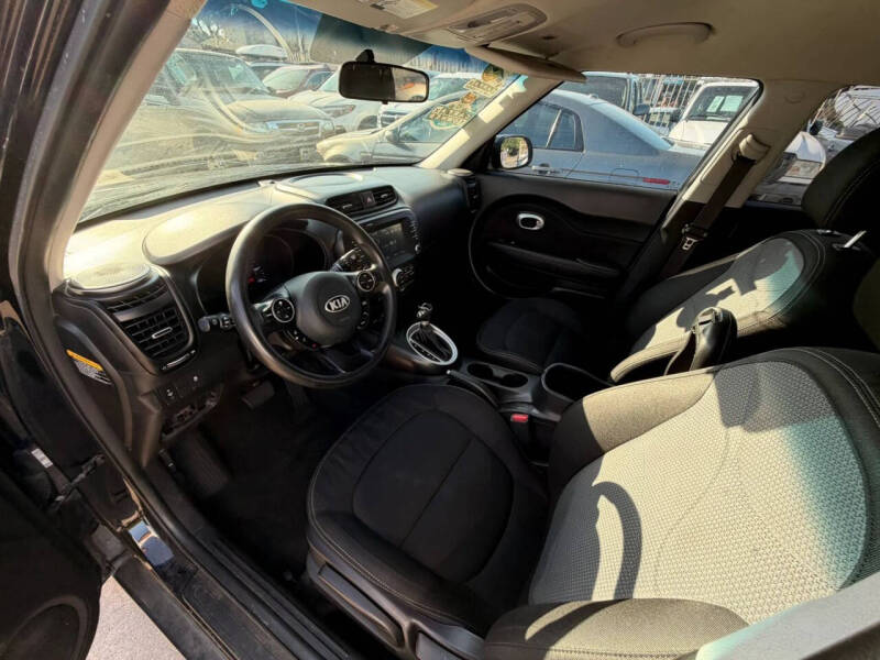 2018 Kia Soul +