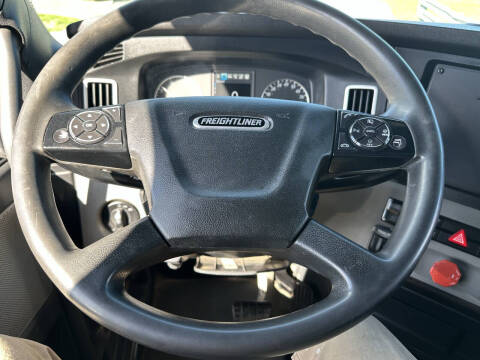 2020 Freightliner Cascadia