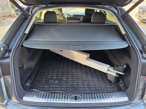 2020 Audi Q8 quattro Premium Plus 55 TFSI