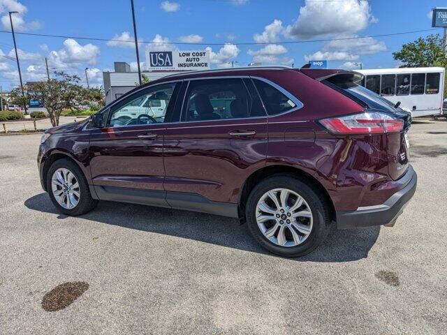 2020 Ford Edge Titanium
