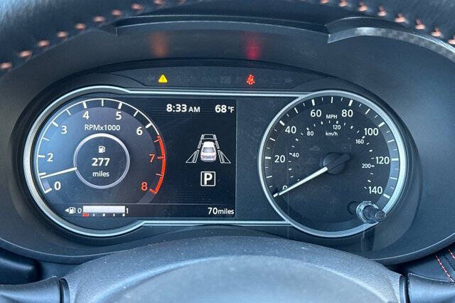 2025 Nissan Versa SR