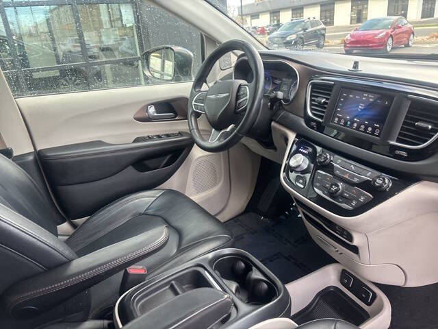 2018 Chrysler Pacifica Touring L