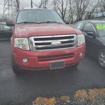 2008 Ford Expedition for sale at FIVE FRIENDS AUTO in Wilmington DE