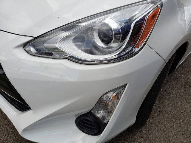 2015 Toyota Prius c Three