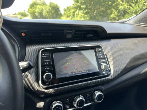 2020 Nissan Kicks S