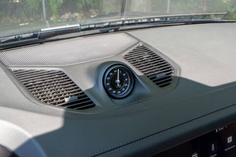 2025 Porsche Cayenne E-Hybrid Coupe