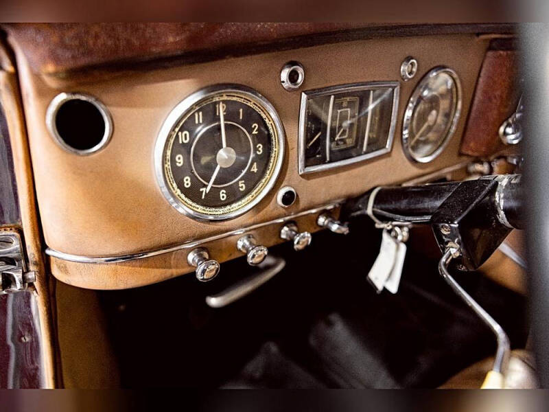 1951 Mercedes-Benz 220