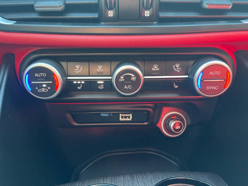 2020 Alfa Romeo Giulia Ti