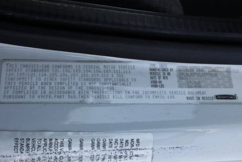 2014 Freightliner M2 106