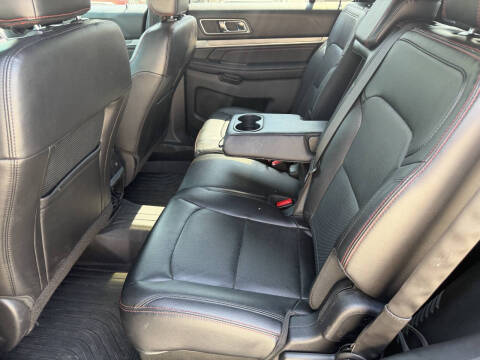 2016 Ford Explorer Sport