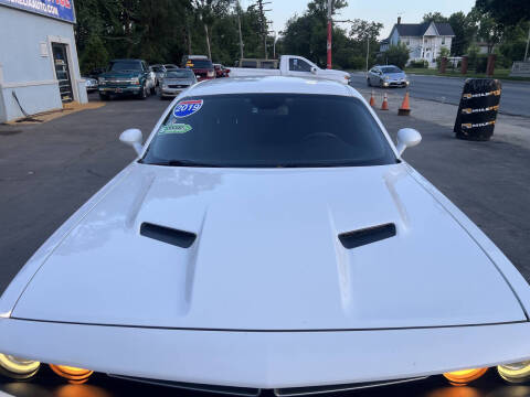 2019 Dodge Challenger SXT