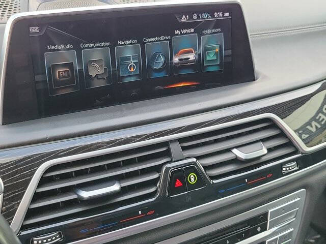 2017 BMW 7 Series 750i