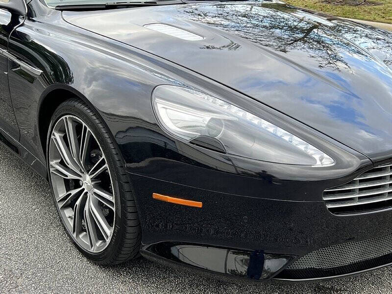 2014 Aston Martin DB9 13