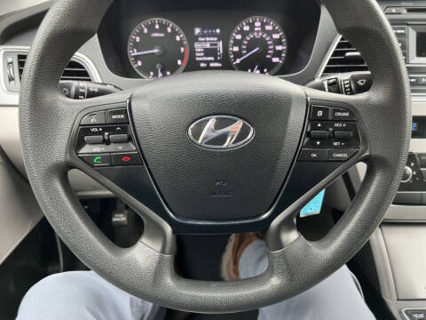 2015 Hyundai Sonata SE