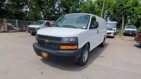 2025 Chevrolet Express 2500