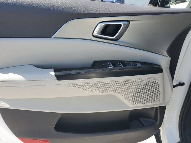 2023 Kia Carnival
