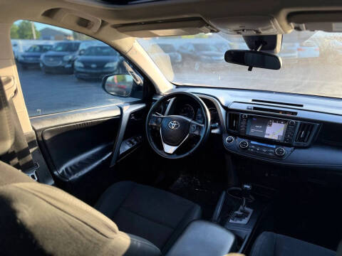 2017 Toyota RAV4 XLE