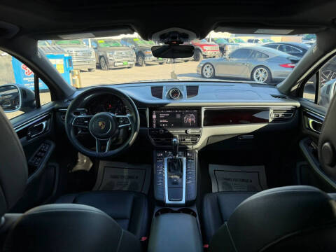 2021 Porsche Macan