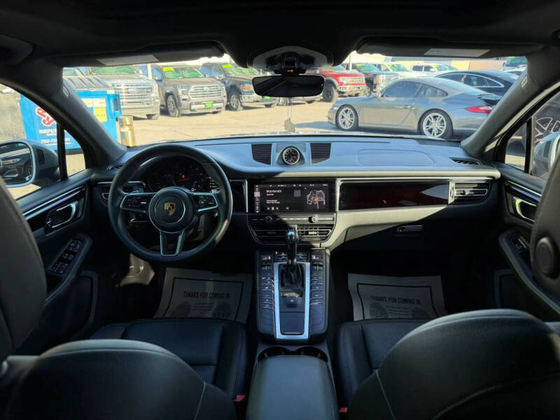 2021 Porsche Macan