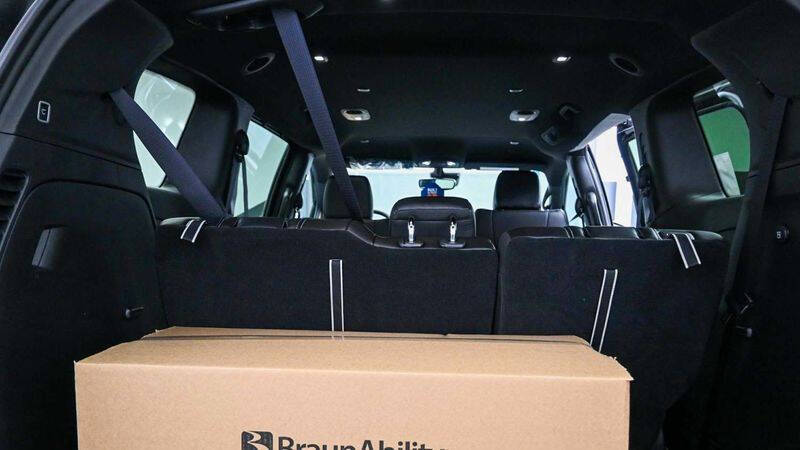 2025 Chrysler Pacifica Select