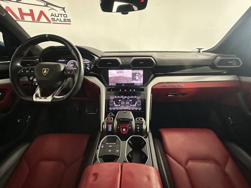 2019 Lamborghini Urus