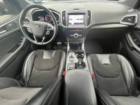 2019 Ford Edge ST