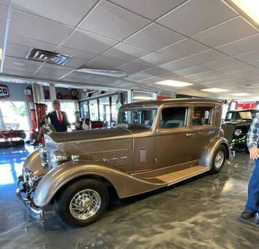 1934 Packard Super 8