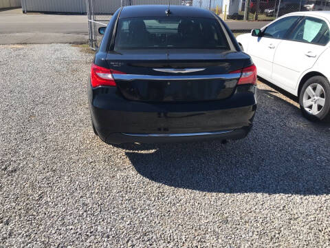 2012 Chrysler 200 for sale at B AND S AUTO SALES in Meridianville AL