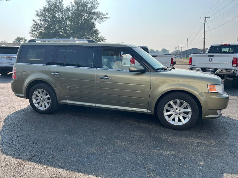 2012 Ford Flex for sale at BISMAN AUTOWORX INC in Bismarck ND