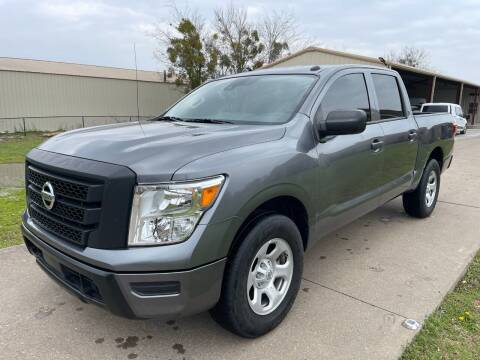 2021 Nissan Titan for sale at Foss Auto Sales in Forney TX