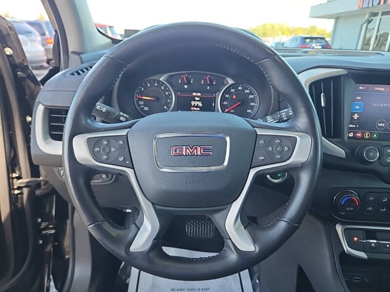 2022 GMC Terrain SLT