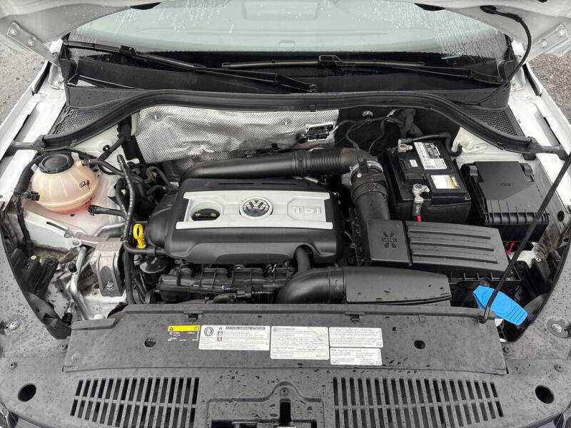 2018 Volkswagen Tiguan Limited 2.0T 4Motion