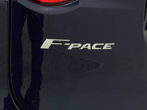 2017 Jaguar F-PACE 35t Prestige